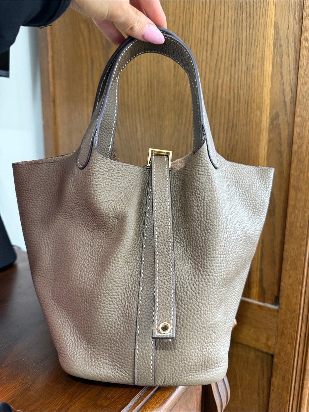 Leather purse